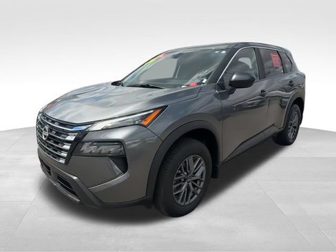 Certified 2026 Nissan Rogue S AWD/4WD image 5