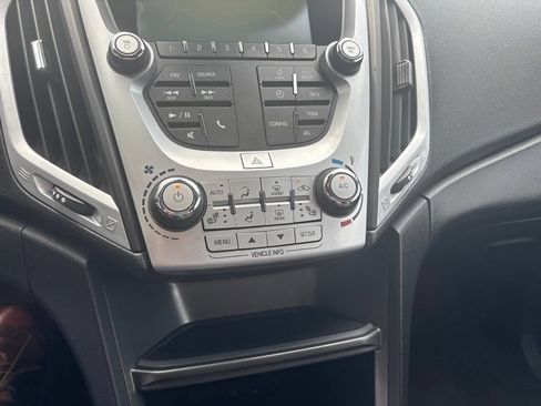 Used 2017 GMC Terrain SLT w/ Driver Alert Package I FWD image 8