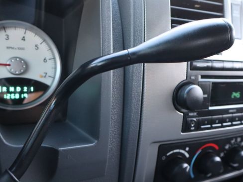 Used 2007 Dodge Dakota SLT image 33