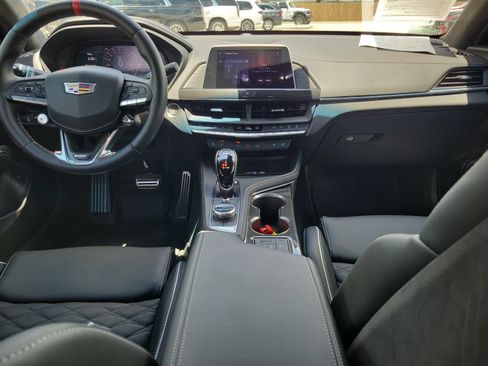 Certified 2024 Cadillac CT4 V Blackwing w/ Carbon Fiber 1 Package RWD image 14