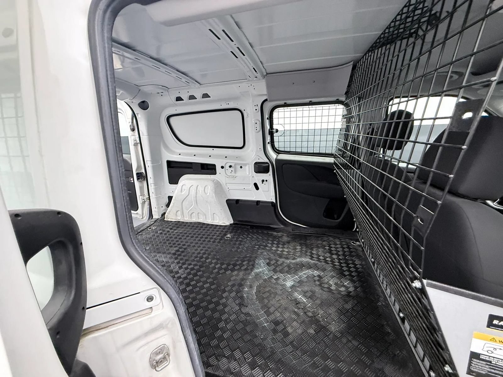 Used 2021 RAM ProMaster City Tradesman w/ Window Group 05 FWD image 20