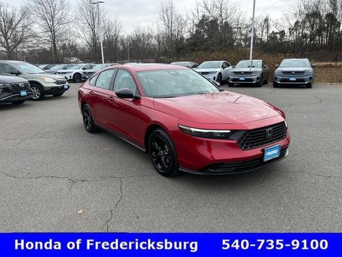 Certified 2025 Honda Accord SE image 8