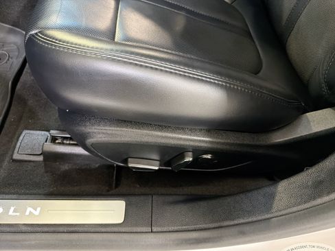 Used 2020 Lincoln MKZ Reserve w/ Elements Package image 11