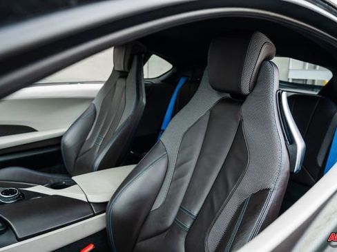 Used 2014 BMW i8 image 27