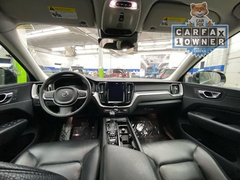 Used 2018 Volvo XC60 T5 Momentum w/ Convenience Package AWD/4WD image 29