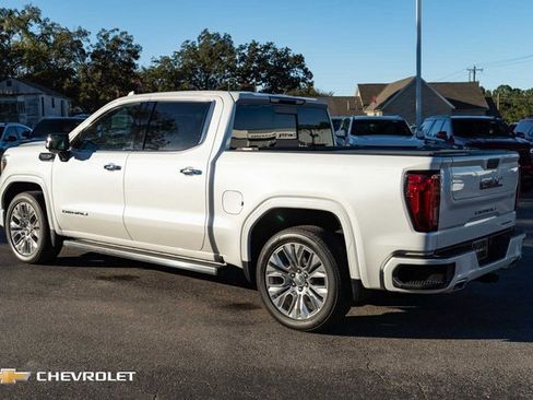 Used 2022 GMC Sierra 1500 Denali w/ Denali Premium Package image 9