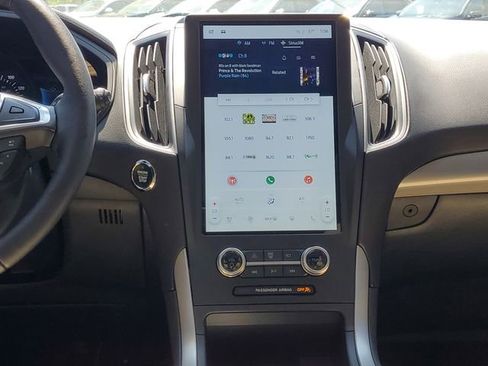 Certified 2024 Ford Edge SEL w/ Convenience Package AWD/4WD image 32