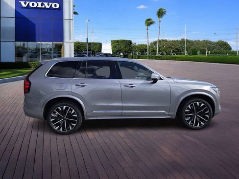 New 2026 Volvo XC90 T8 Plus image 8