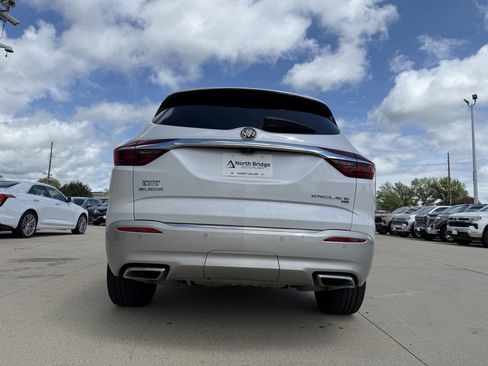 Used 2018 Buick Enclave Avenir w/ Avenir Technology Package image 34