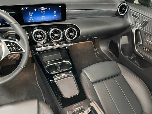 Used 2026 Mercedes-Benz CLA 250 4MATIC image 31