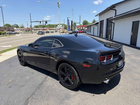 Used 2013 Chevrolet Camaro SS w/ RS Package RWD image 4
