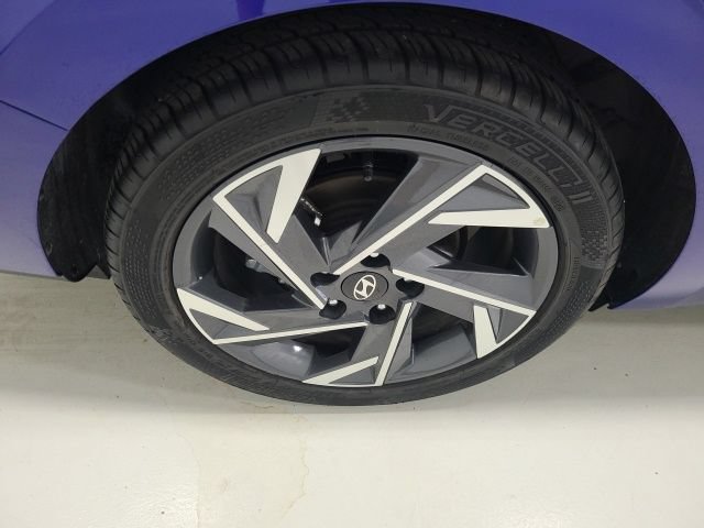 Used 2024 Hyundai Elantra Limited FWD image 38