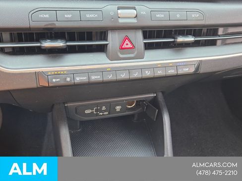 Used 2025 Kia K4 FWD image 21