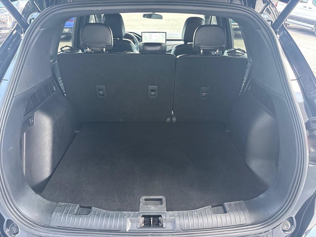 Used 2024 Ford Escape ST-Line w/ Tech Pack #1 FWD image 3