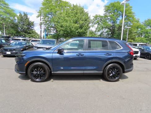 Used 2025 Honda CR-V Sport image 3