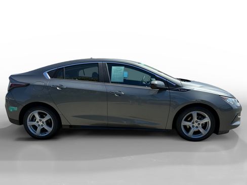 Used 2017 Chevrolet Volt LT w/ Comfort Package FWD image 6