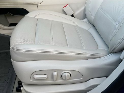 Used 2023 GMC Acadia Denali w/ Denali Ultimate Package image 20