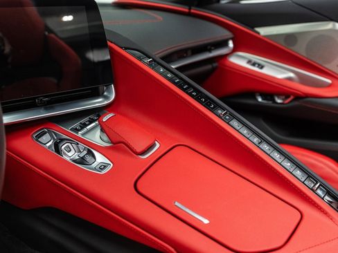 Used 2024 Chevrolet Corvette Z06 image 86