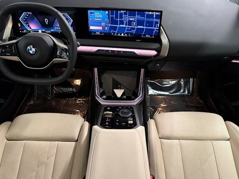 Used 2025 BMW X3 xDrive30i w/ Convenience Package image 17