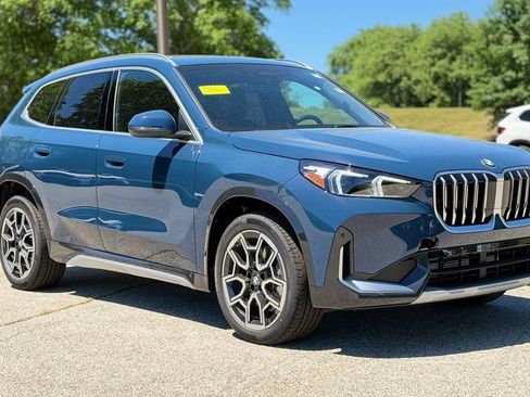New 2026 BMW X1 xDrive28i AWD/4WD image 8