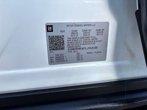 Used 2020 Chevrolet Traverse LT image 41