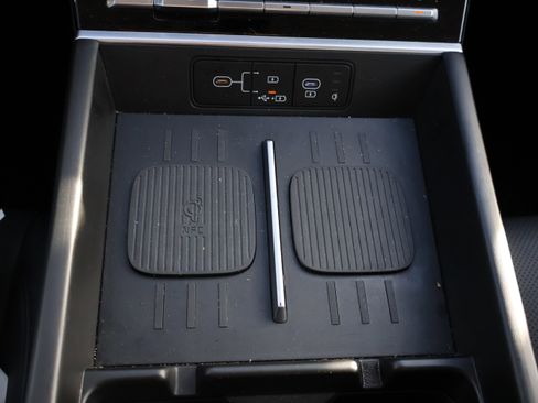 Used 2025 Hyundai Santa Fe SEL image 34