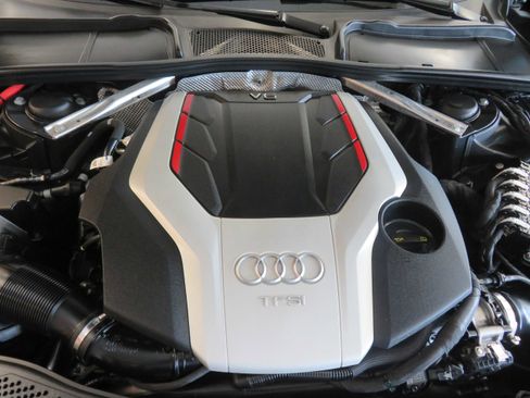 Used 2020 Audi S4 Premium w/ Convenience Package image 55