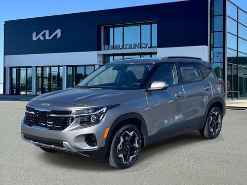 New 2026 Kia Seltos S image 3