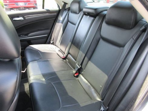Used 2016 Chrysler 300 Limited AWD/4WD image 21