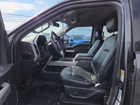 Used 2020 Ford F250 Lariat w/ Lariat Ultimate Package AWD/4WD image 9