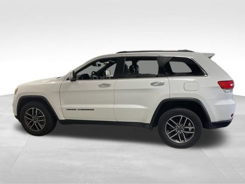 Used 2019 Jeep Grand Cherokee Limited AWD/4WD image 4