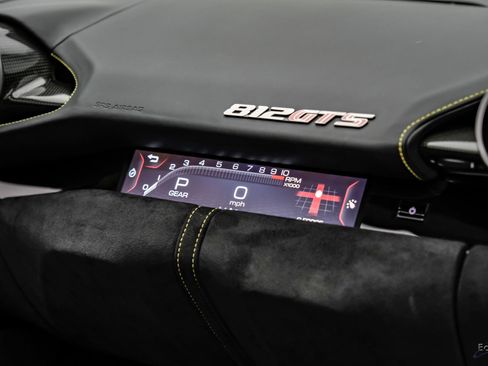 Used 2023 Ferrari 812 GTS RWD image 85