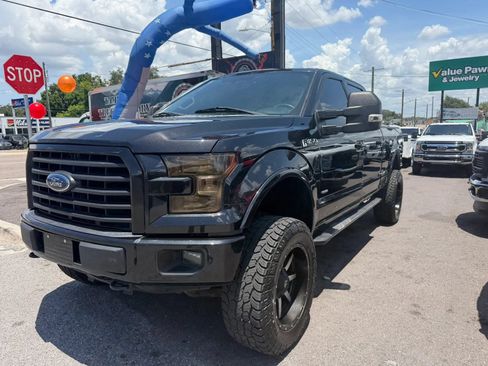 Used 2015 Ford F150 XLT w/ Equipment Group 302A Luxury AWD/4WD image 3