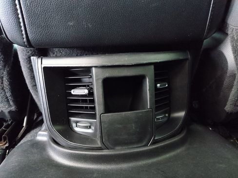 Used 2021 RAM 2500 Big Horn image 28