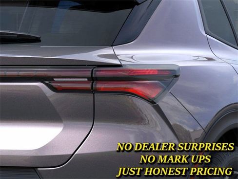 New 2026 Chevrolet Equinox EV LT image 11