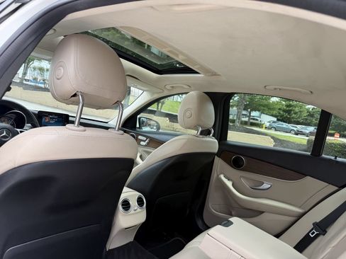 Used 2019 Mercedes-Benz C 300 Sedan w/ Premium Package image 20