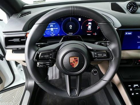 New 2026 Porsche Macan 4S Electric AWD/4WD image 9
