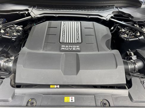 Used 2014 Land Rover Range Rover Sport HSE image 25