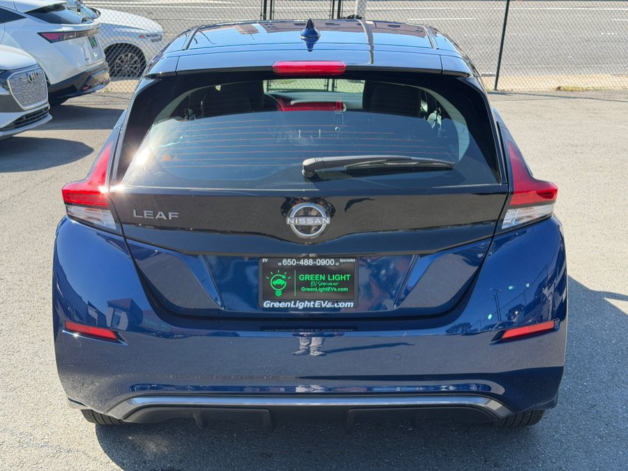 Used 2025 Nissan Leaf S FWD image 6