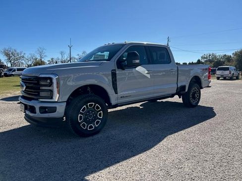 New 2025 Ford F350 Platinum image 4