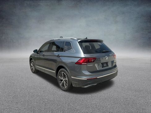 Used 2020 Volkswagen Tiguan SEL Premium R-Line AWD/4WD image 3