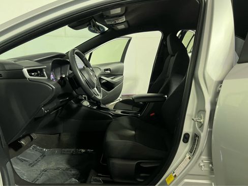 Used 2022 Toyota Corolla SE FWD image 19