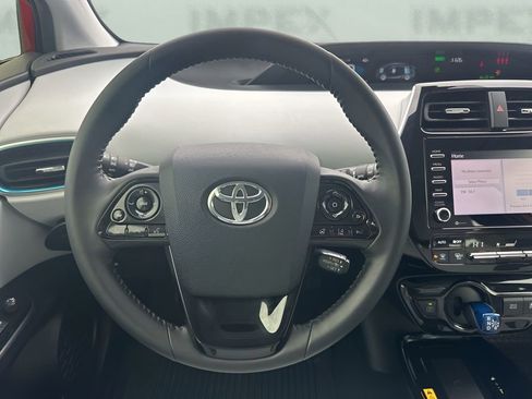 Used 2022 Toyota Prius XLE image 13