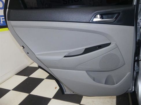 Used 2019 Hyundai Tucson Value image 27