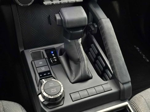 Certified 2025 Toyota 4Runner SR5 image 26