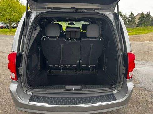Certified 2020 Dodge Grand Caravan GT FWD image 17