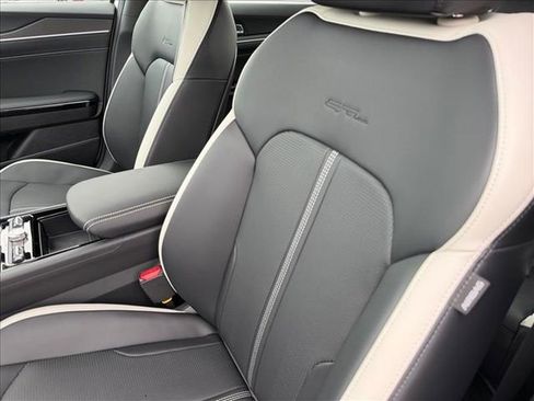 New 2026 Kia K5 GT-Line FWD image 11