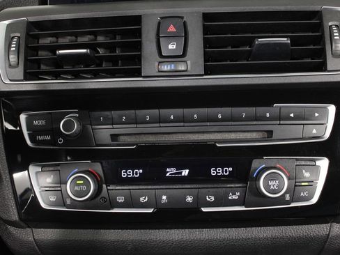 Used 2016 BMW M235i xDrive Convertible image 19