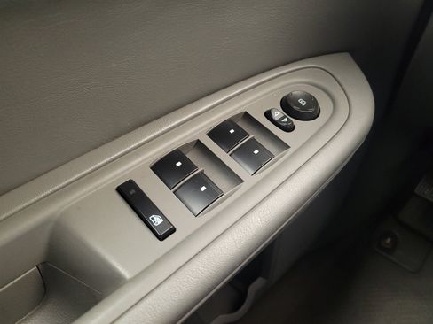 Used 2017 Chevrolet Traverse LS image 27