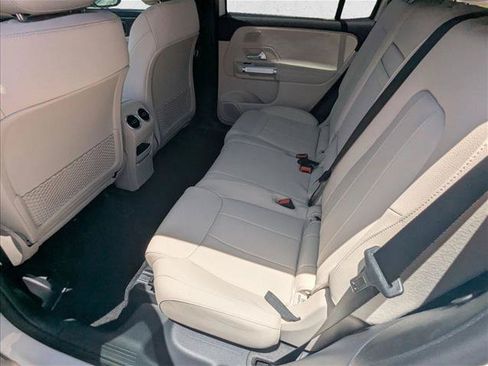 Used 2026 Mercedes-Benz GLB 250 image 14